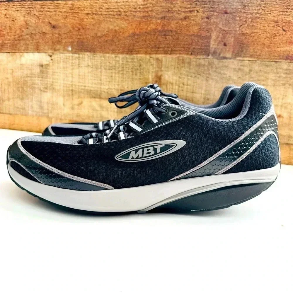 NWOT MBT Mahuta M Black Shoes